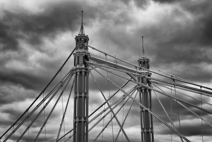 Photograph of Albert Bridge 24