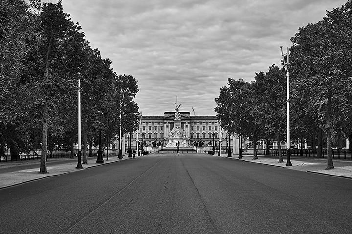 Photograph of Buckingham Palace 14