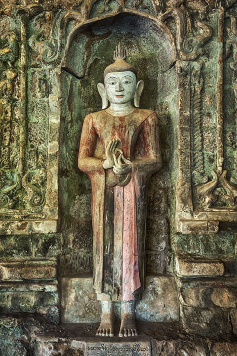 Photograph of Buddha Statue 2 Mrauk U