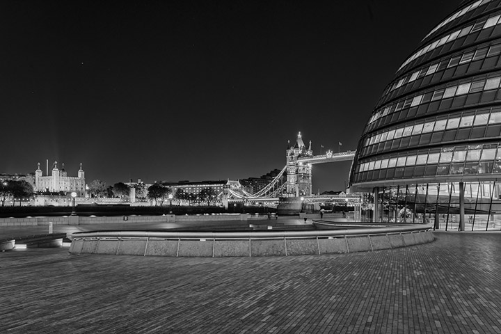 City Hall - Tower Bridge and Tower of London at night in black and white