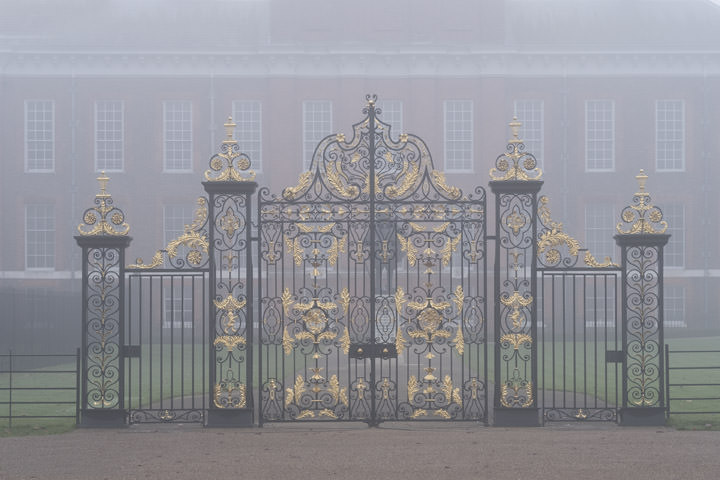 Photograph of Kensington Palace Gate 2