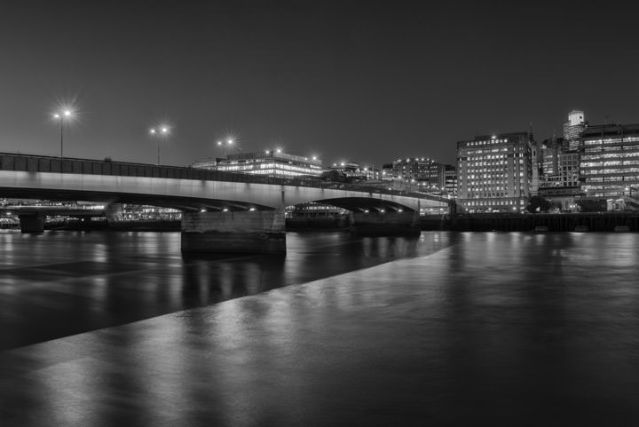 Photograph of London Bridge 22
