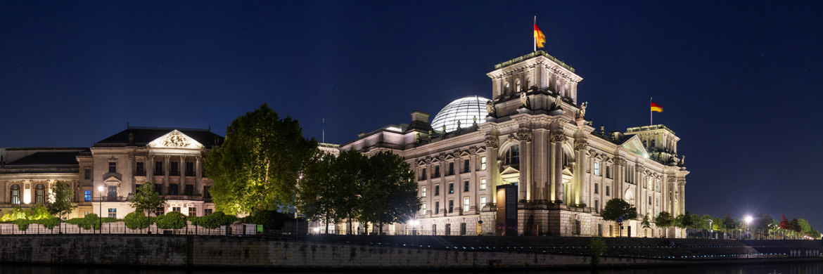 Photograph of Reichstag Berlin 1