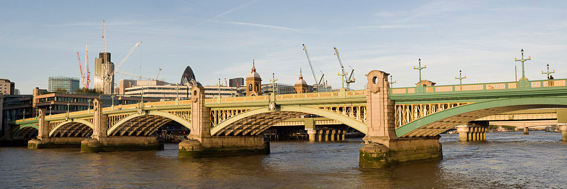 Photograph of Southwark Bridge 2